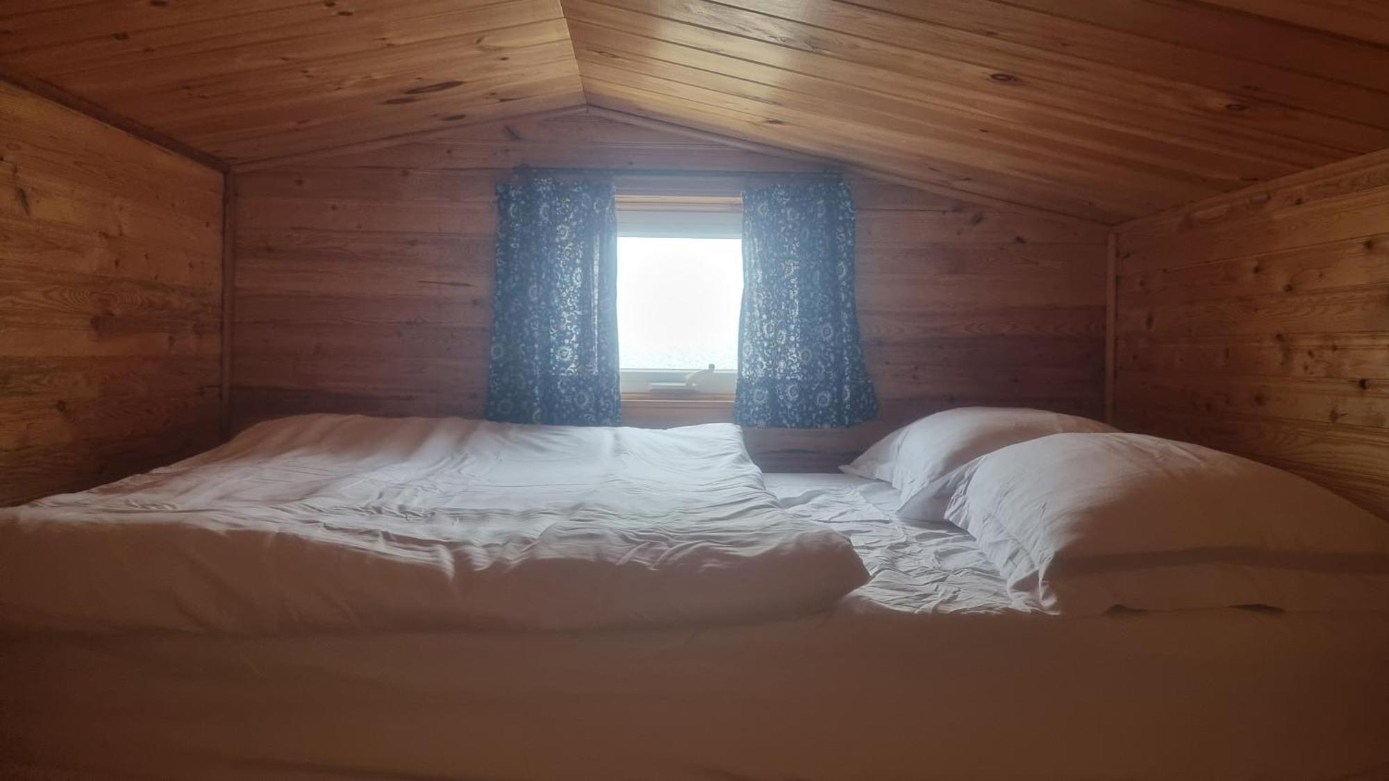 Oceanfront Apartments Port Dufferin ภายนอก รูปภาพ